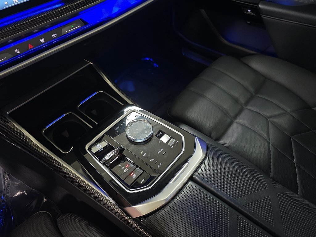 Certified Used 2024 Black Sapphire Metallic BMW 740i image 23