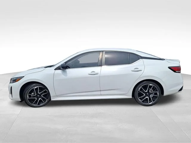 Used 2024 White Nissan SR image 5