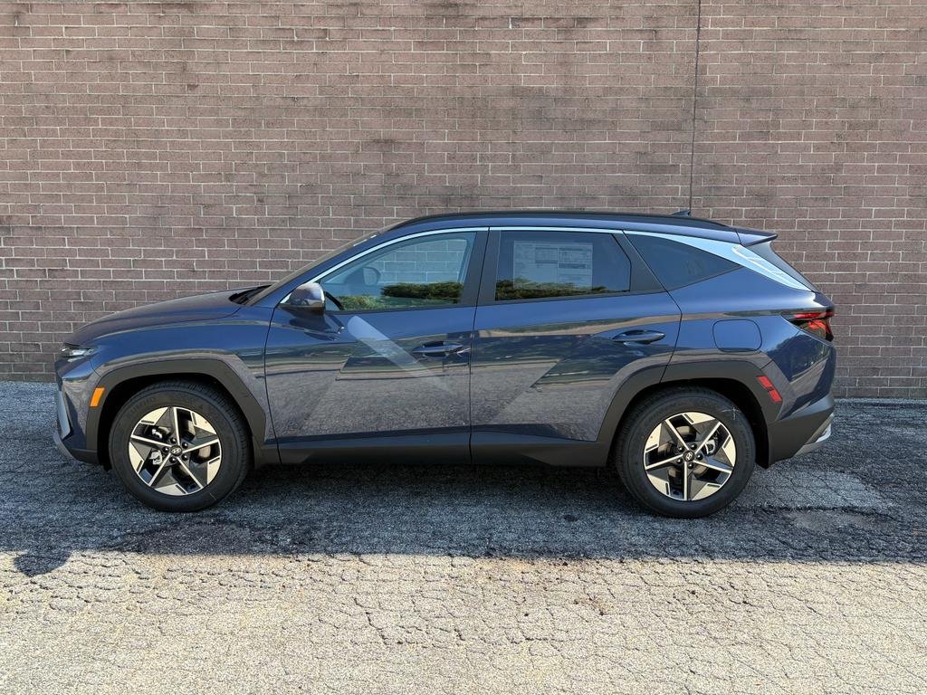 New 2026 Atlantis Blue Hyundai SEL FWD image 2