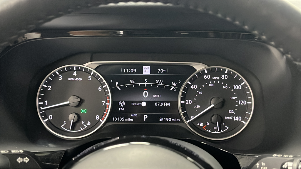 Used 2025 Gun Metallic Nissan SL image 17