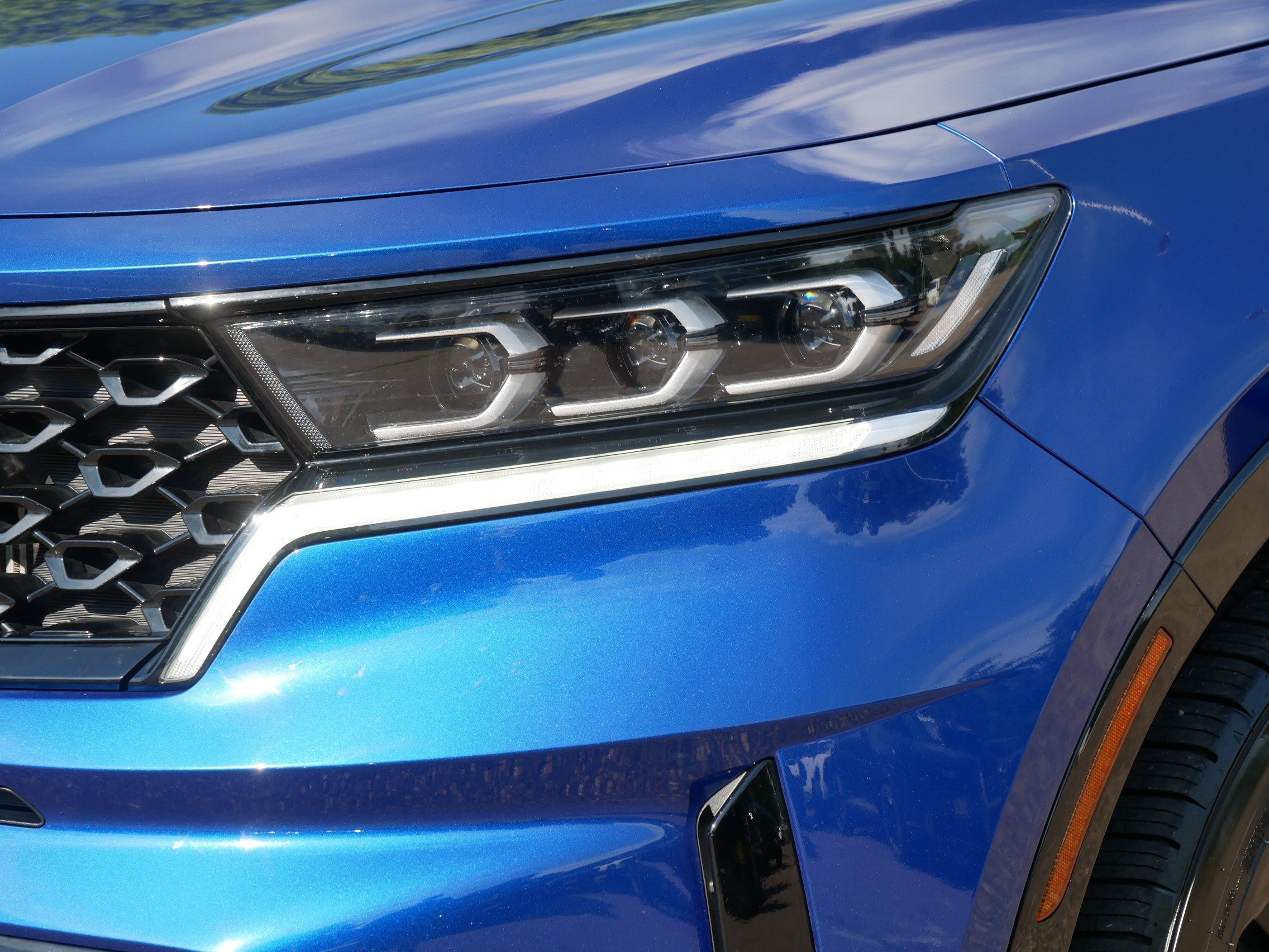 Certified Used 2023 Sapphire Blue Kia SX image 16