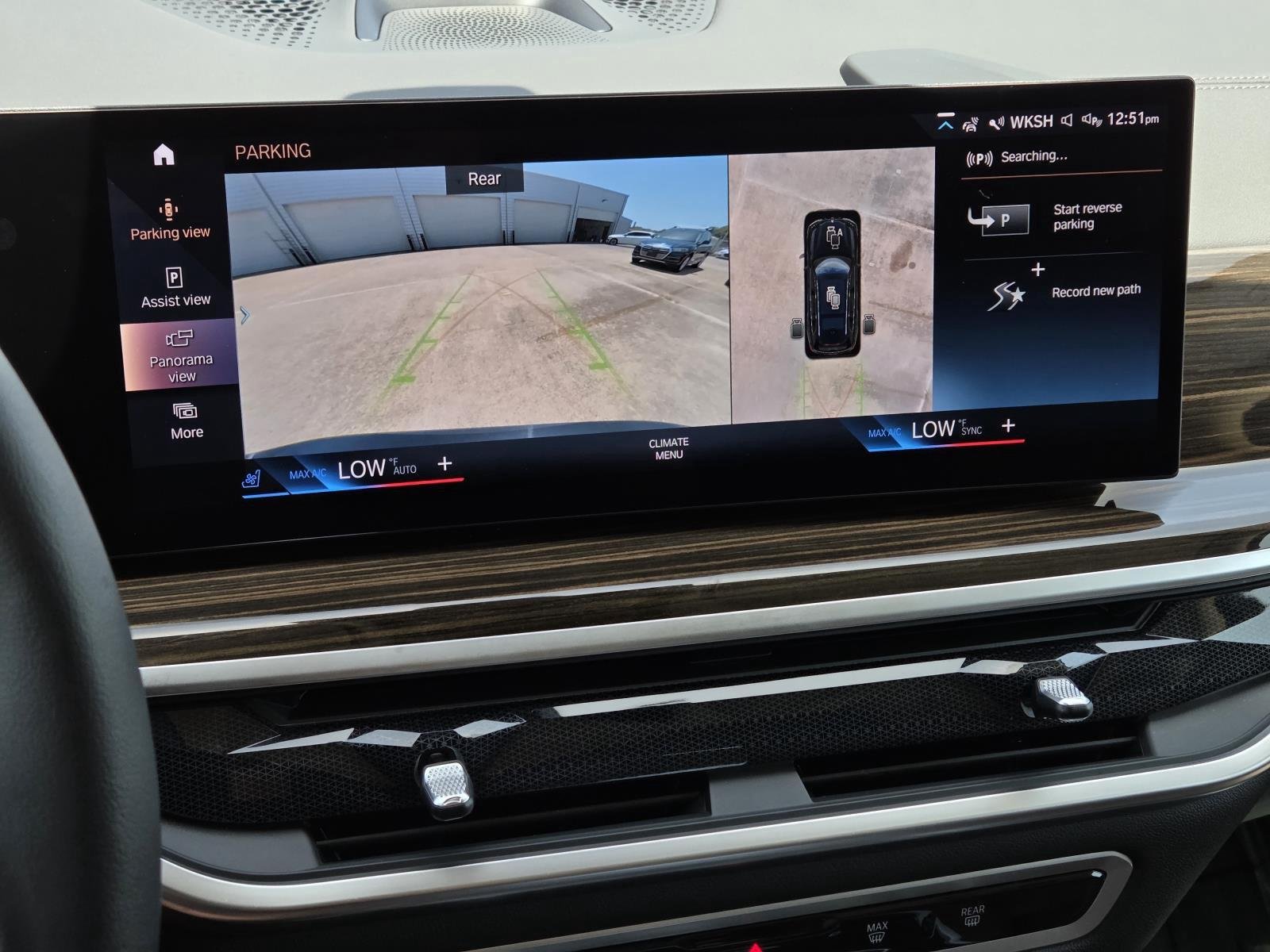 Used 2023 Black Sapphire Metallic BMW xDrive40i image 24