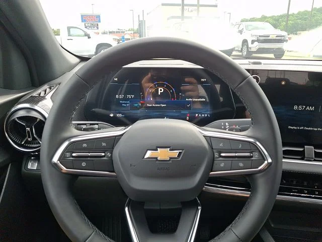 New 2026 White Chevrolet LT image 16