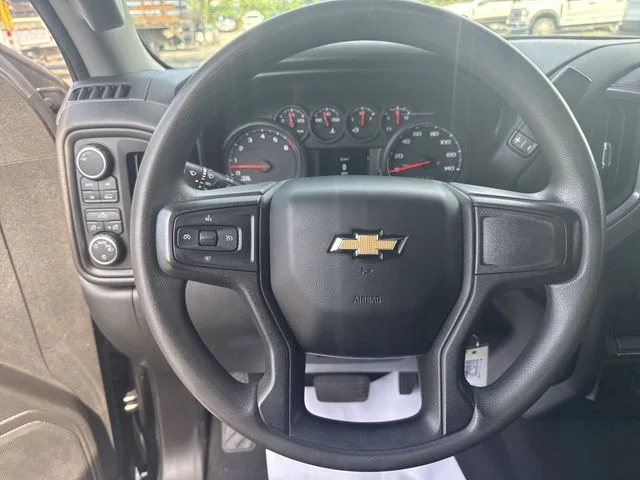 Used 2021 Black Chevrolet Custom image 13