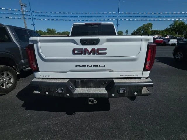 Used 2022 Summit White GMC Denali image 7