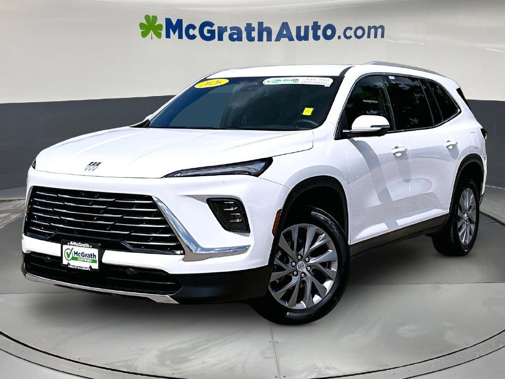 Used 2026 White Buick Preferred image 3