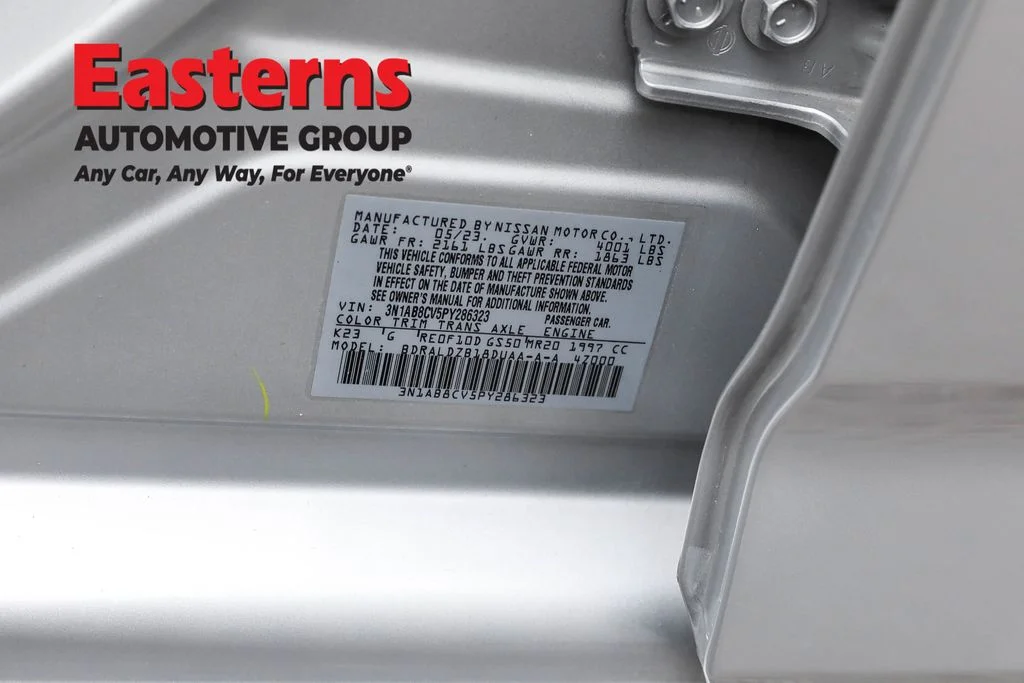 Used 2023 Silver Nissan SV image 32