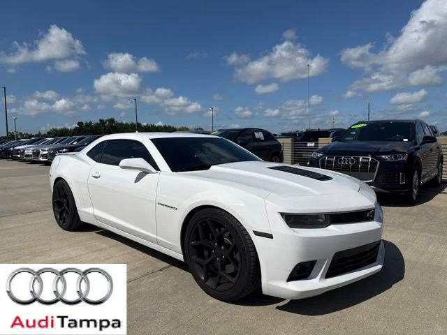 Used 2014 Summit White Chevrolet SS image 1