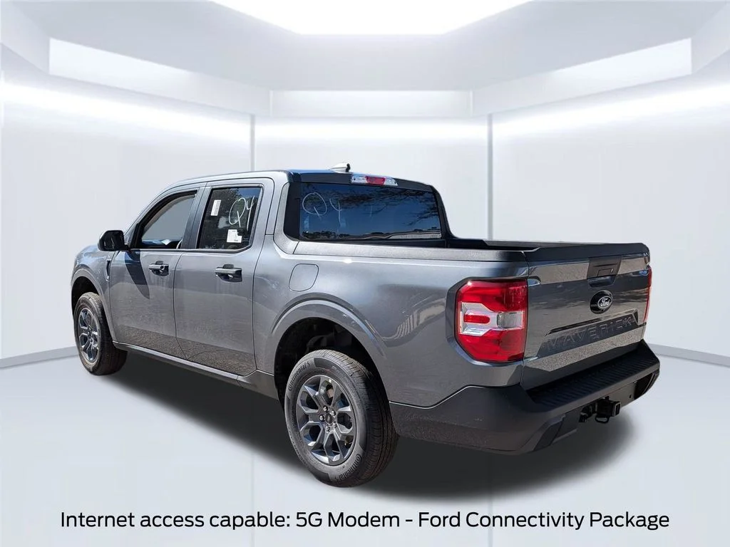 New 2026 Gray Ford XLT image 3