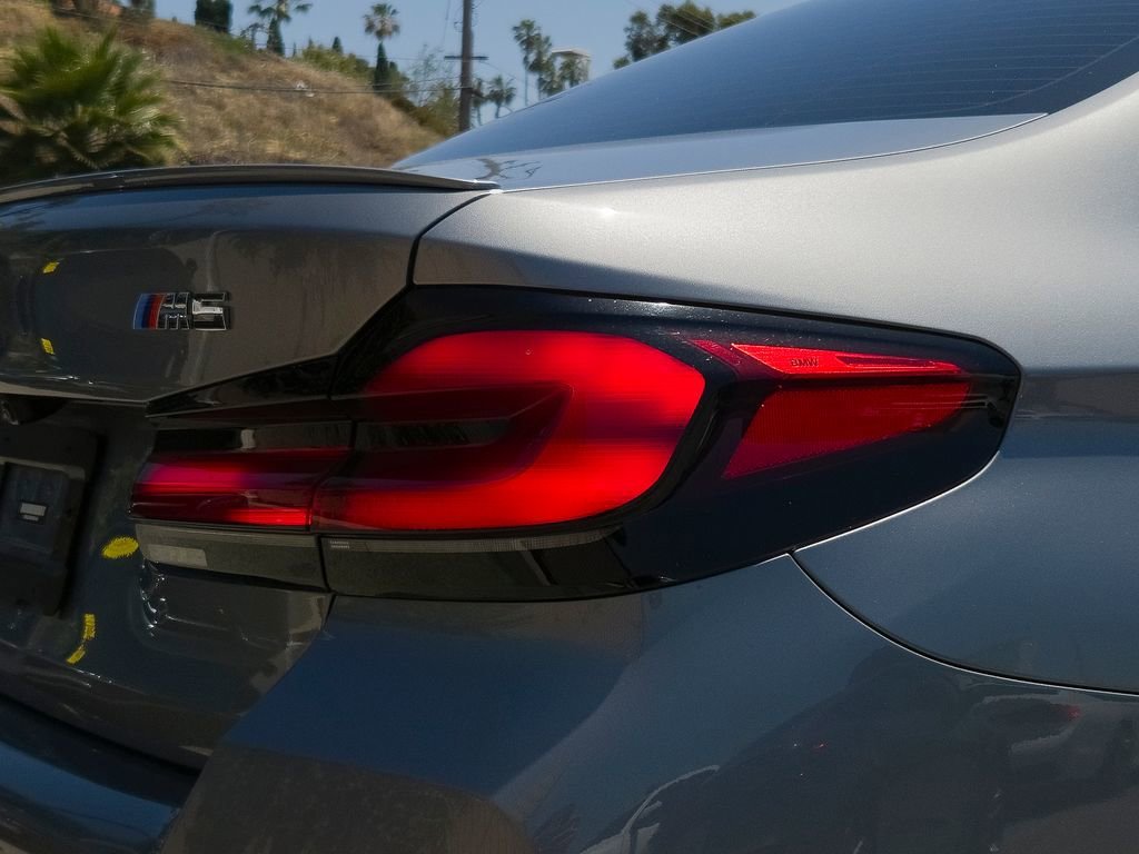 Used 2023 Skyscraper Grey Metallic BMW Base image 5