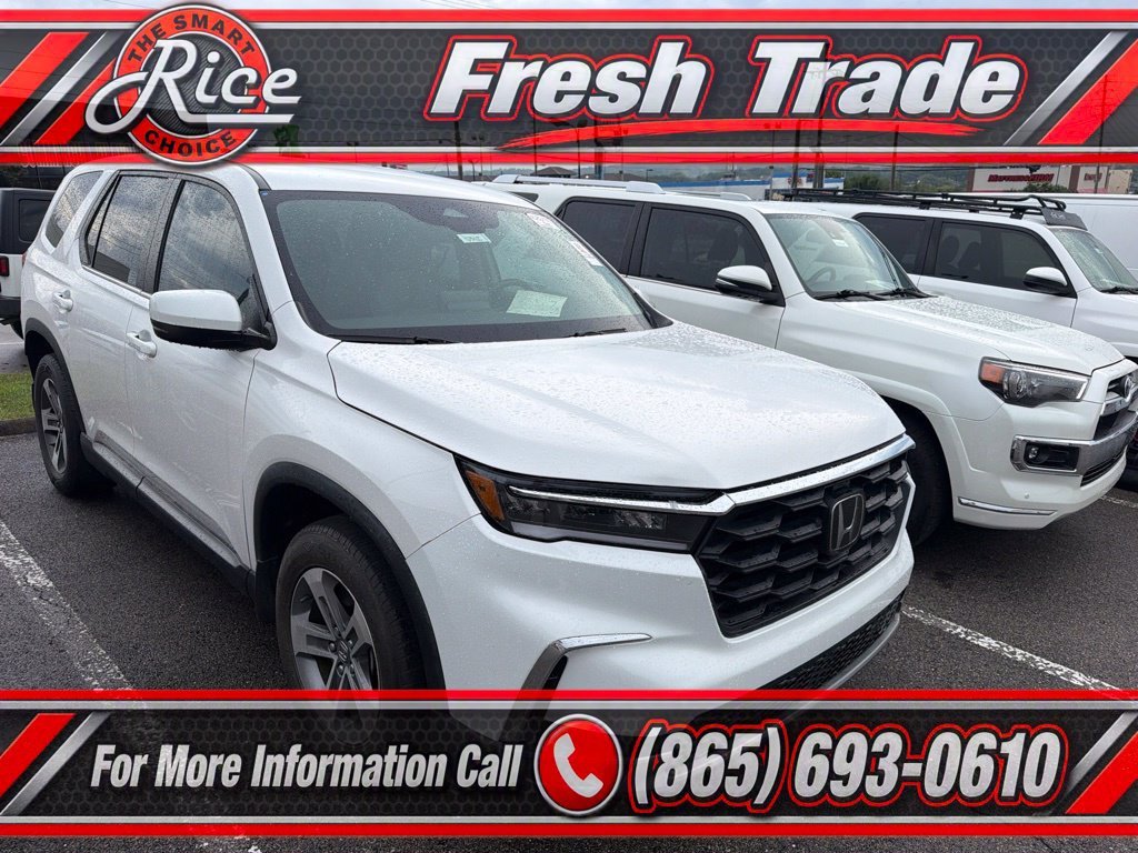 Used 2024 White Honda EX-L 8 Passenger image 1