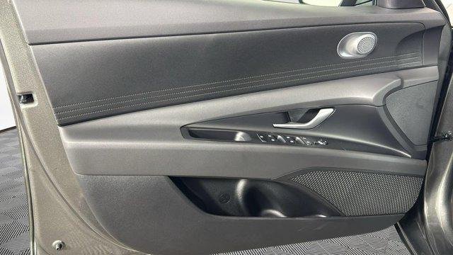New 2026 Gray Hyundai Blue image 18