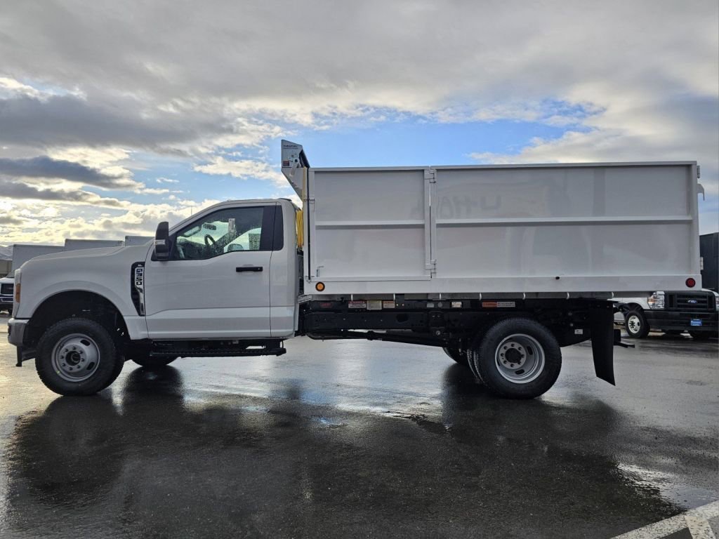 New 2024 Oxford White Ford XL image 9
