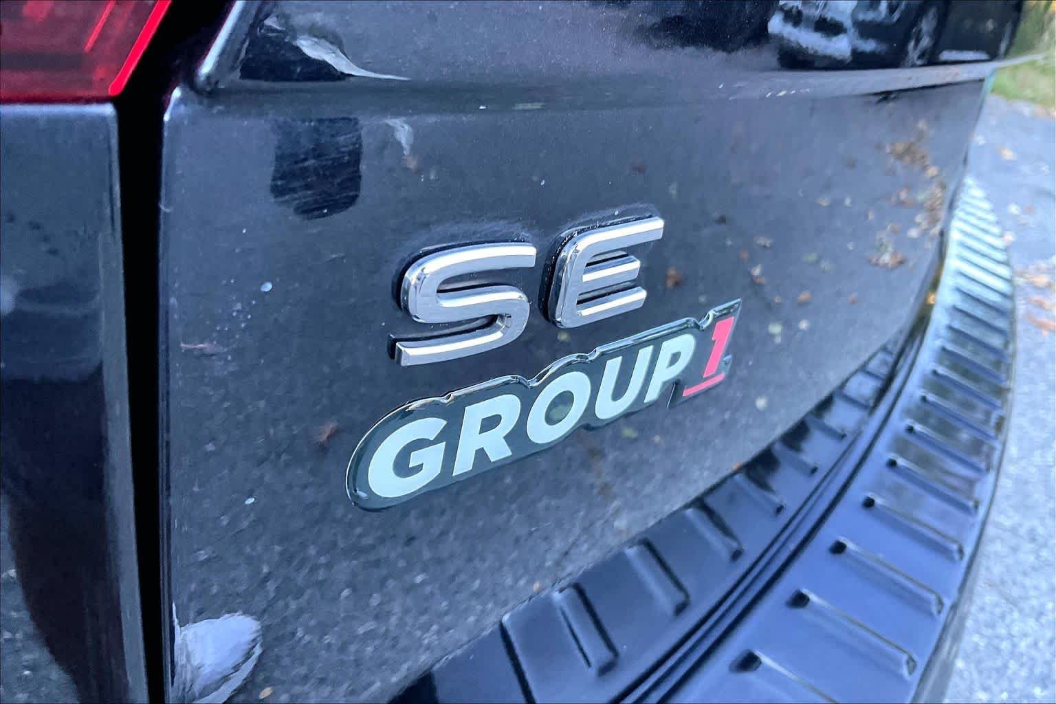 Used 2024 Deep Black Pearl Volkswagen SE R-Line Black image 10