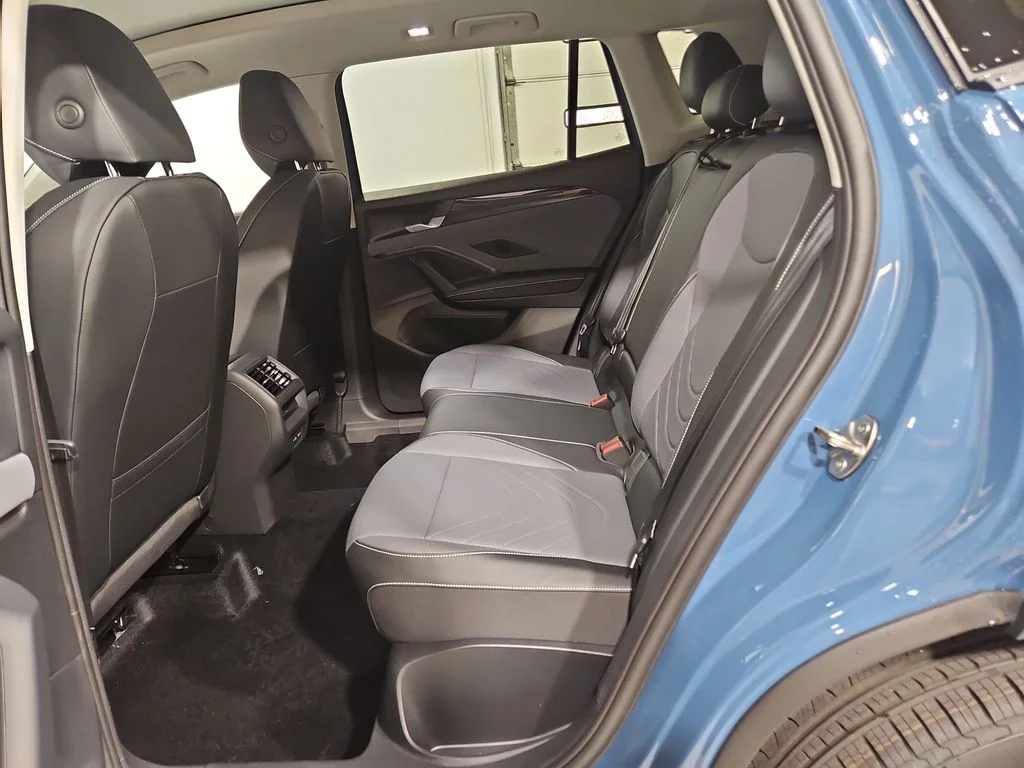 New 2026 Blue Volkswagen 2.0T SE image 23
