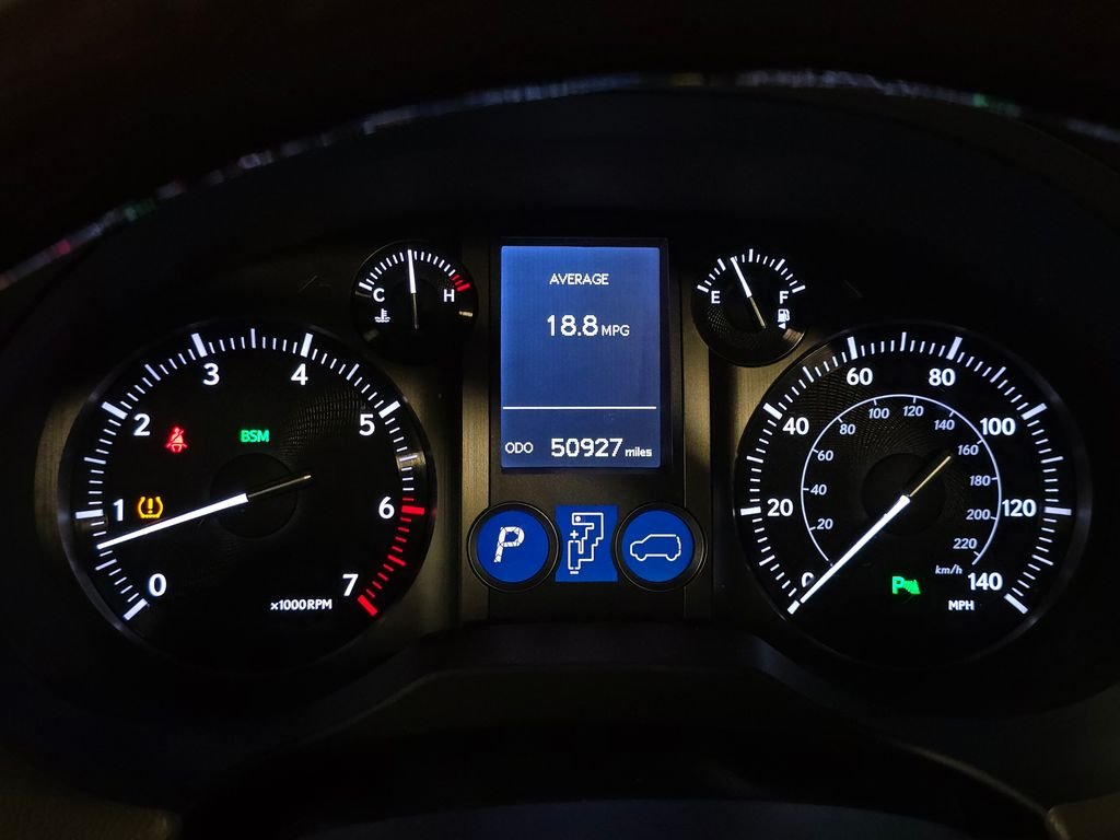 Used 2019  Lexus 460 image 23