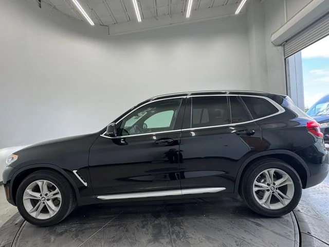 Used 2020 Jet Black BMW xDrive30i image 16