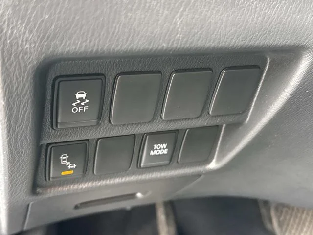 Used 2020 Blue Nissan SV image 26