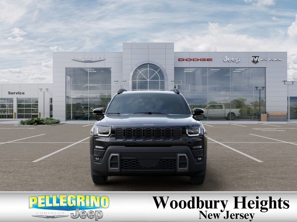 New 2026 Diamond Black Crystal Pearl-Coat Exterior Paint Jeep Limited image 6