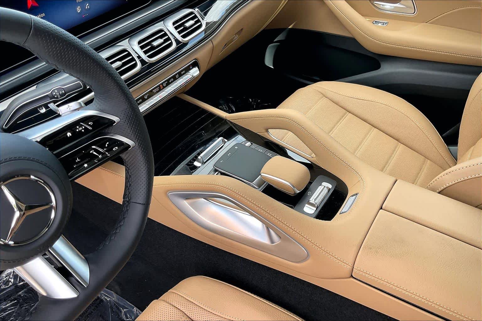 New 2026 Black Mercedes-Benz GLS 450 image 10