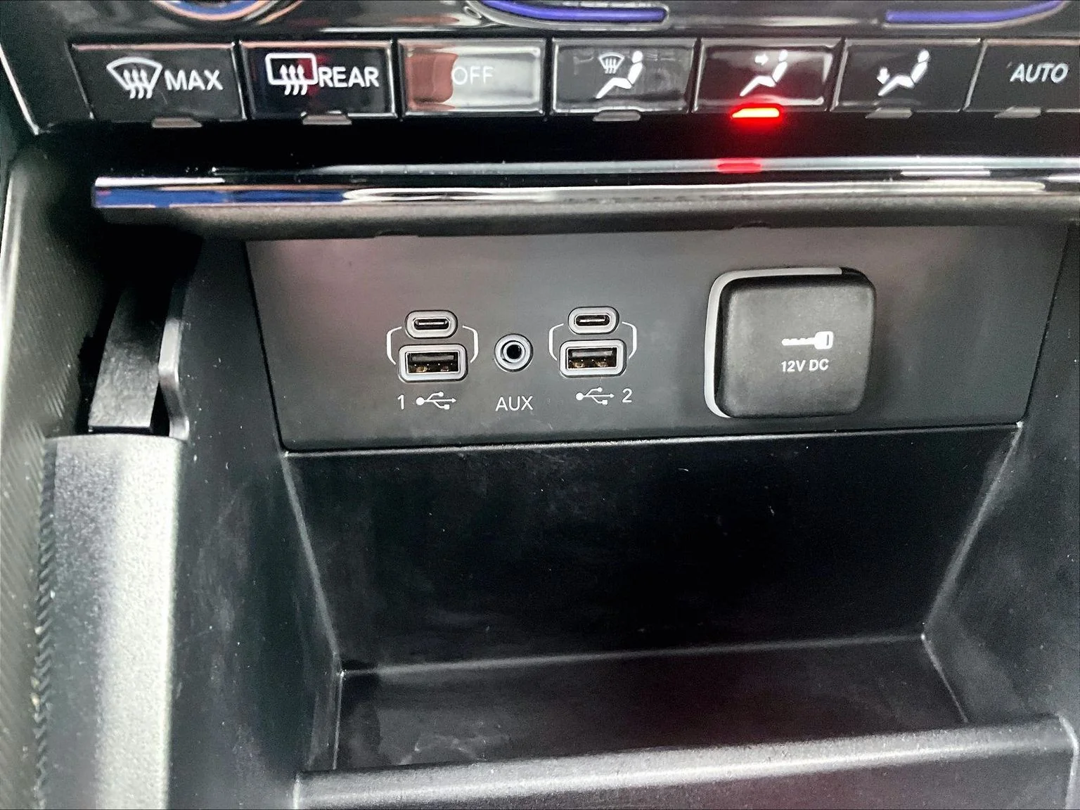 Used 2024 Red Jeep 4xe image 33