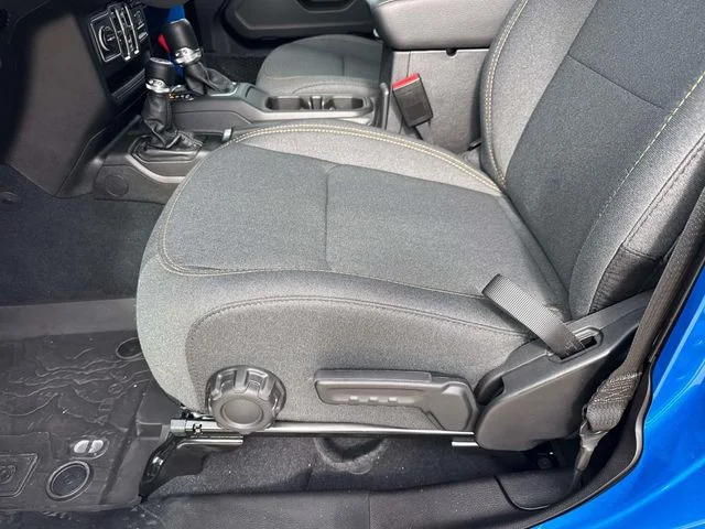 New 2026 Blue Jeep Sport S image 20
