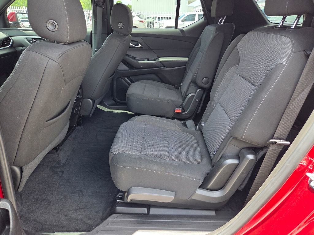 2023 Chevrolet Traverse 1LT - Photo 7