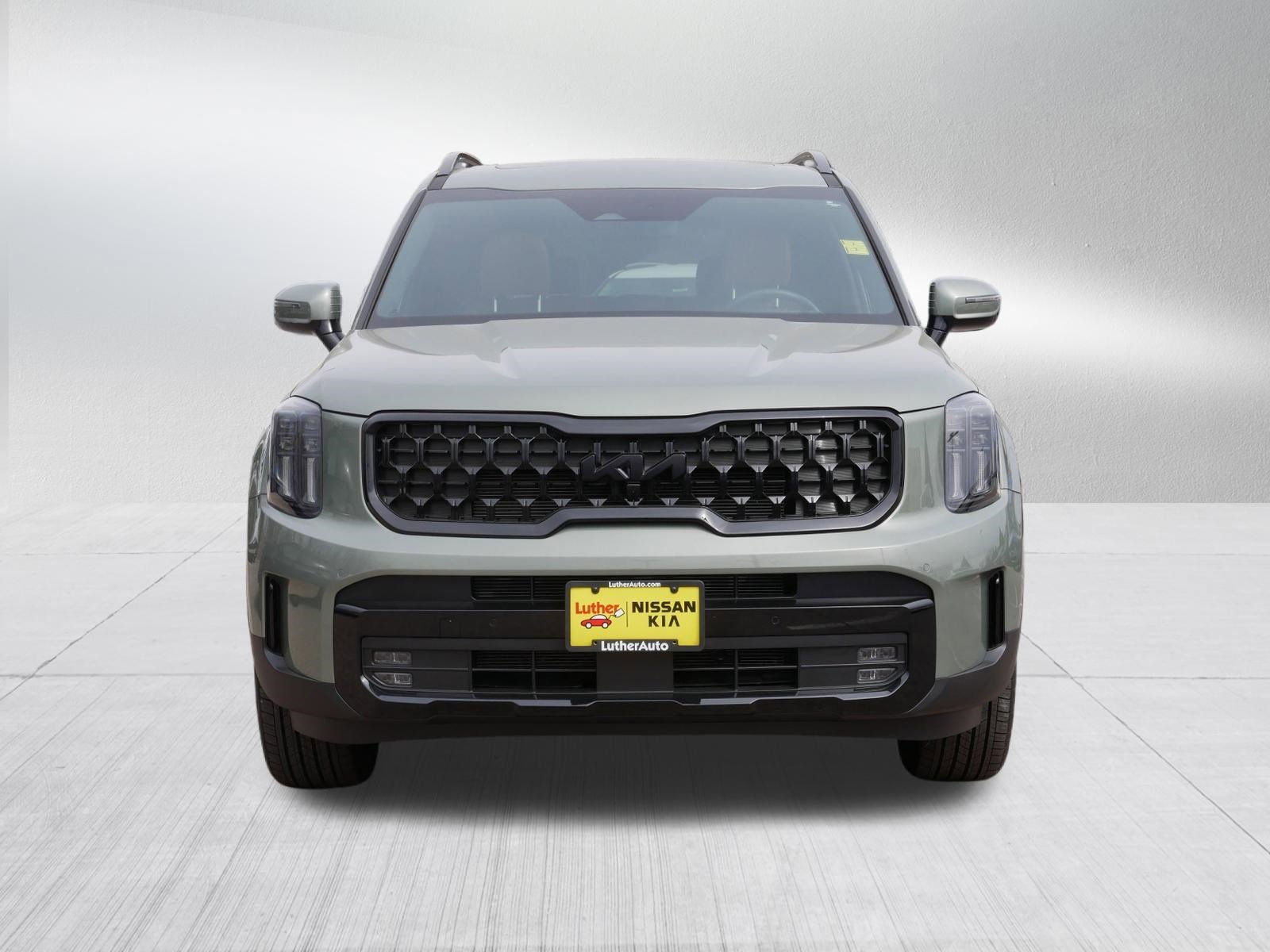 Used 2025 Kia Telluride SX Prestige X-Line with VIN 5XYP5DGCXSG687637 for sale in Inver Grove, Minnesota