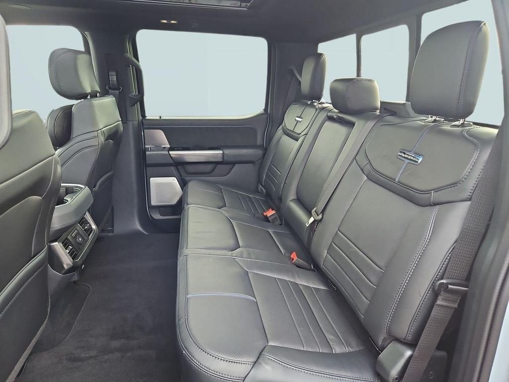 2026 Ford F-250 Super Duty Platinum - Photo 65