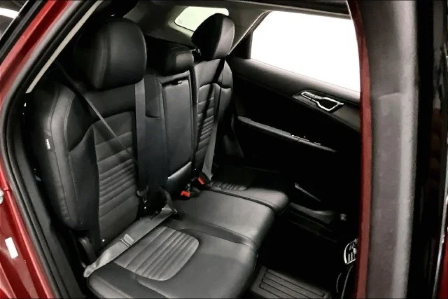 Used 2025 Dawning Red Kia SX-Prestige image 26