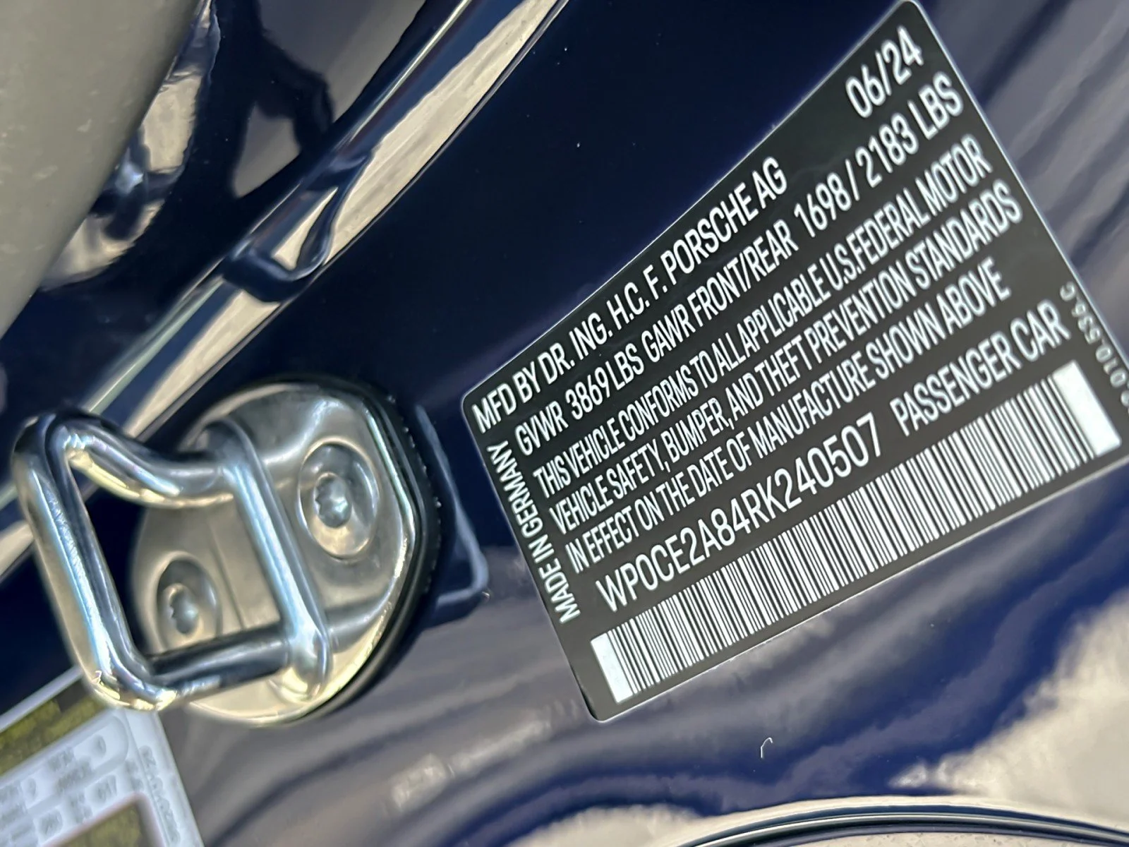Used 2024 Gentian Blue Metallic Porsche RS image 28
