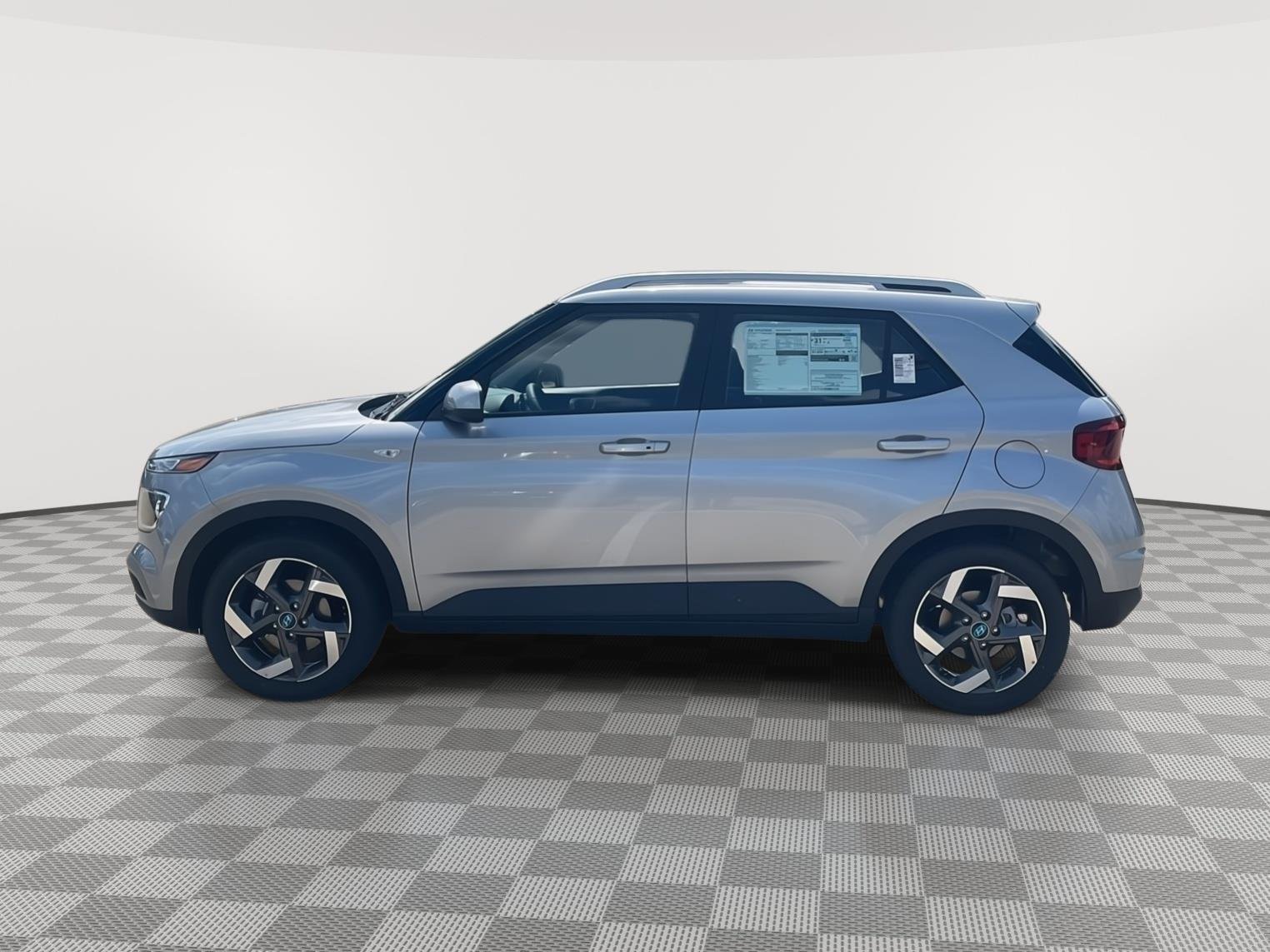 New 2026 Shimmering Silver Hyundai SEL image 8