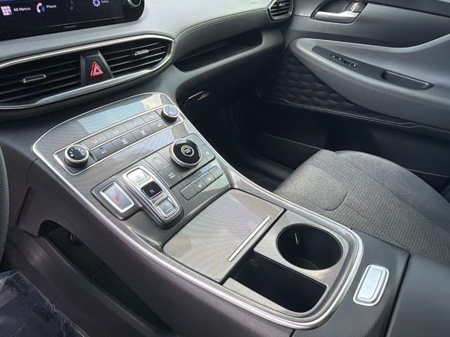 Used 2022 Silver Hyundai SEL image 24