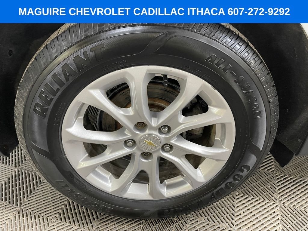 Used 2021 Summit White Chevrolet LT image 14