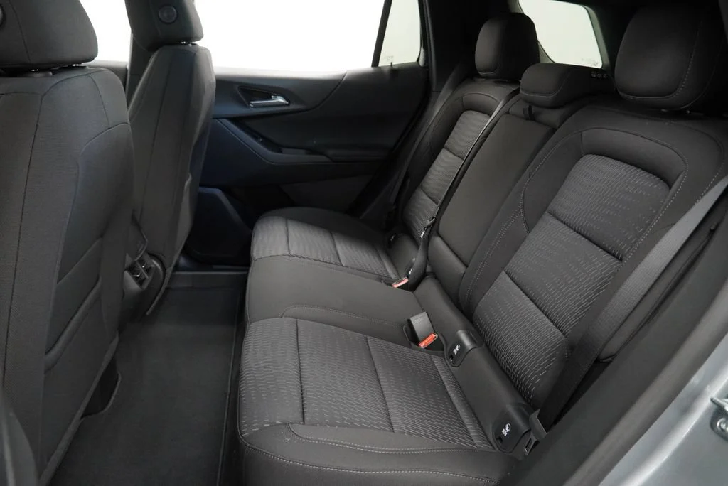 2027 Chevrolet Equinox LT - Photo 12