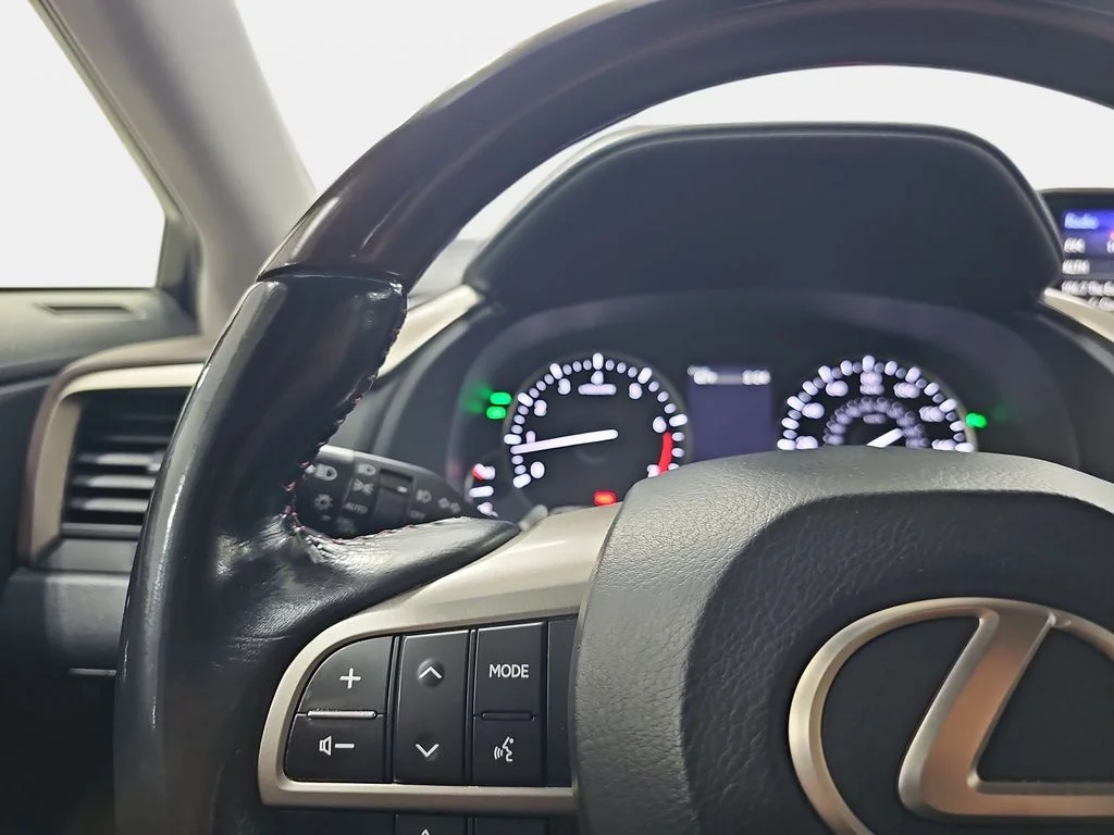 Used 2016 Red Lexus 350 image 19