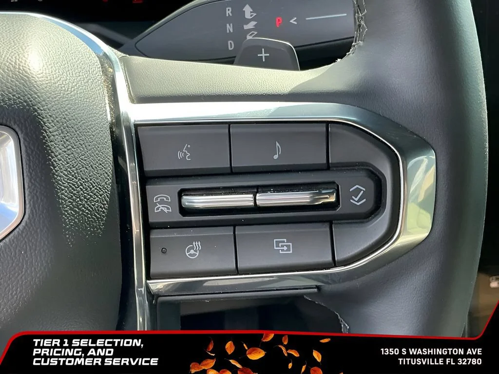 New 2026 Sterling Metallic GMC Elevation image 38