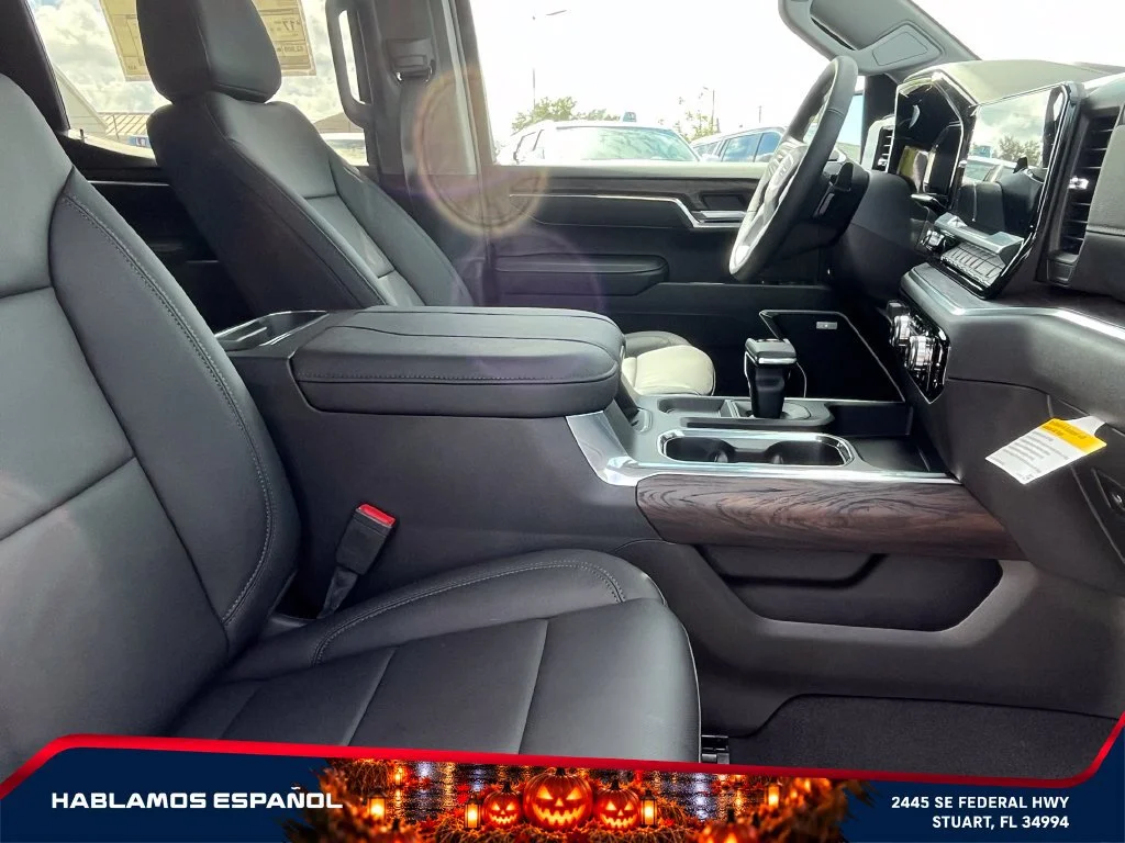 New 2026 Glacier White Tricoat GMC SLT image 20