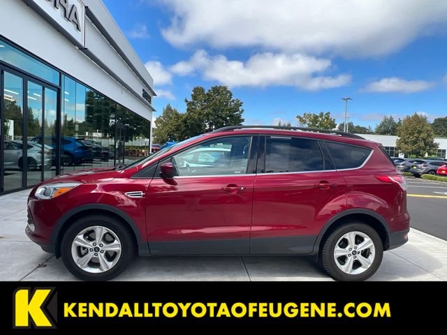 Used 2016 Red Ford SE image 8