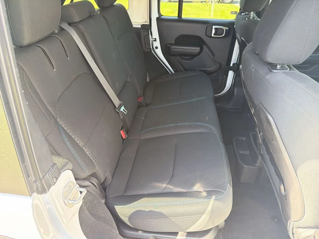 Used 2024 White Jeep Rubicon 4xe image 14