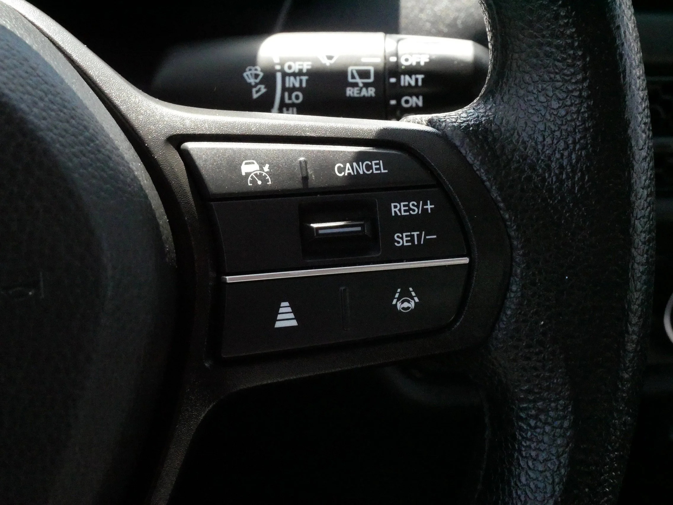 Certified Used 2023 Platinum White Pearl Honda LX image 25