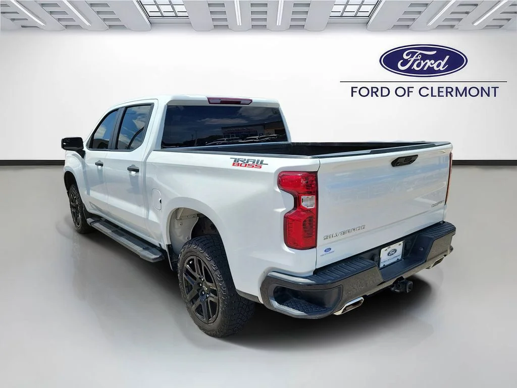 Used 2022 Summit White Chevrolet Custom Trail Boss image 3