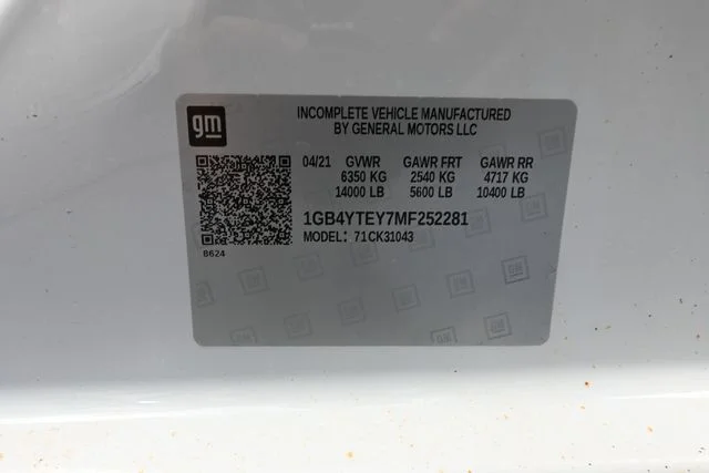 Used 2021 White Chevrolet LT image 40
