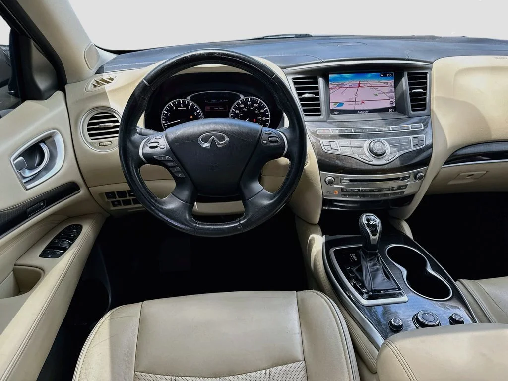 Used 2018 Gray INFINITI Base image 24