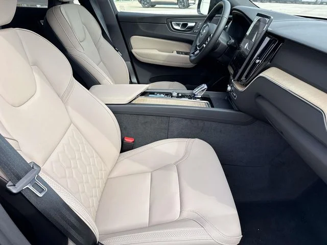 New 2026 Vapour Grey Volvo Plus image 14