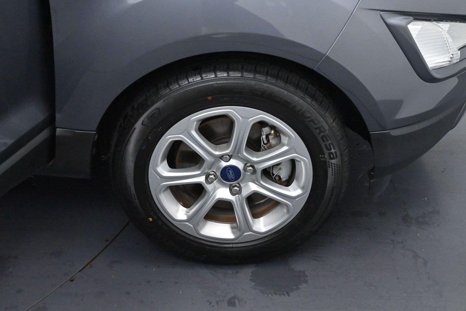 Used 2021 Smoke Ford SE image 33