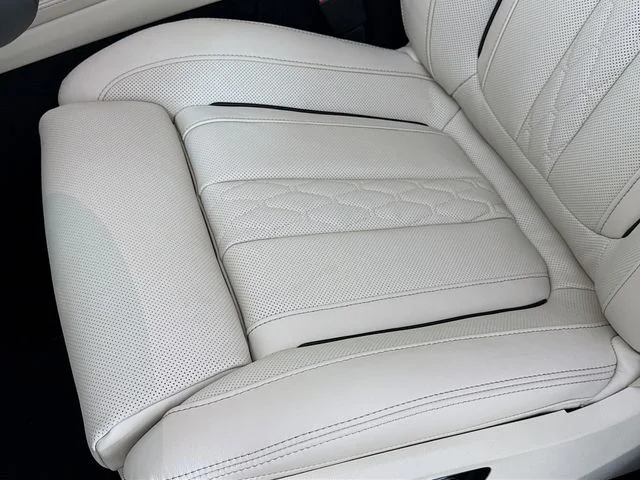 Used 2026 White BMW xDrive50e image 20