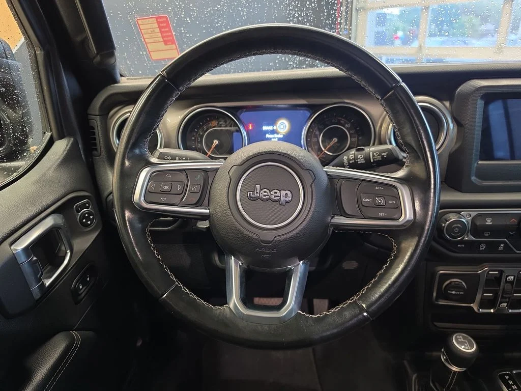 Used 2021 Gray Jeep Unlimited Sahara image 21