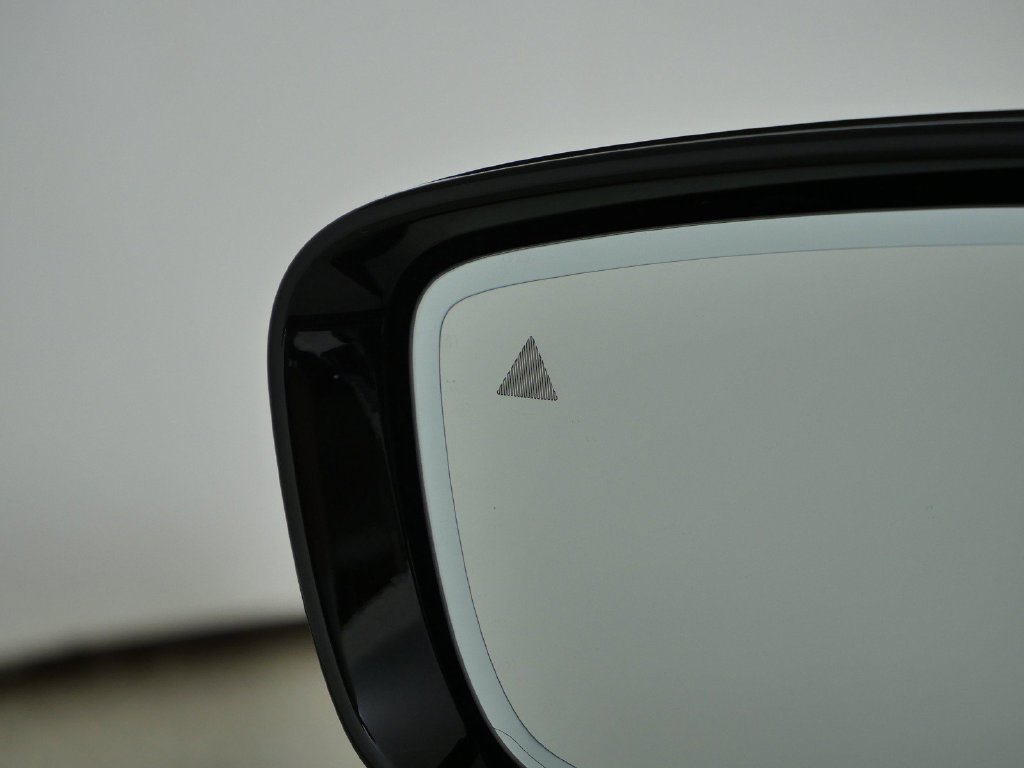 Used 2021 Alpine White BMW Base image 39