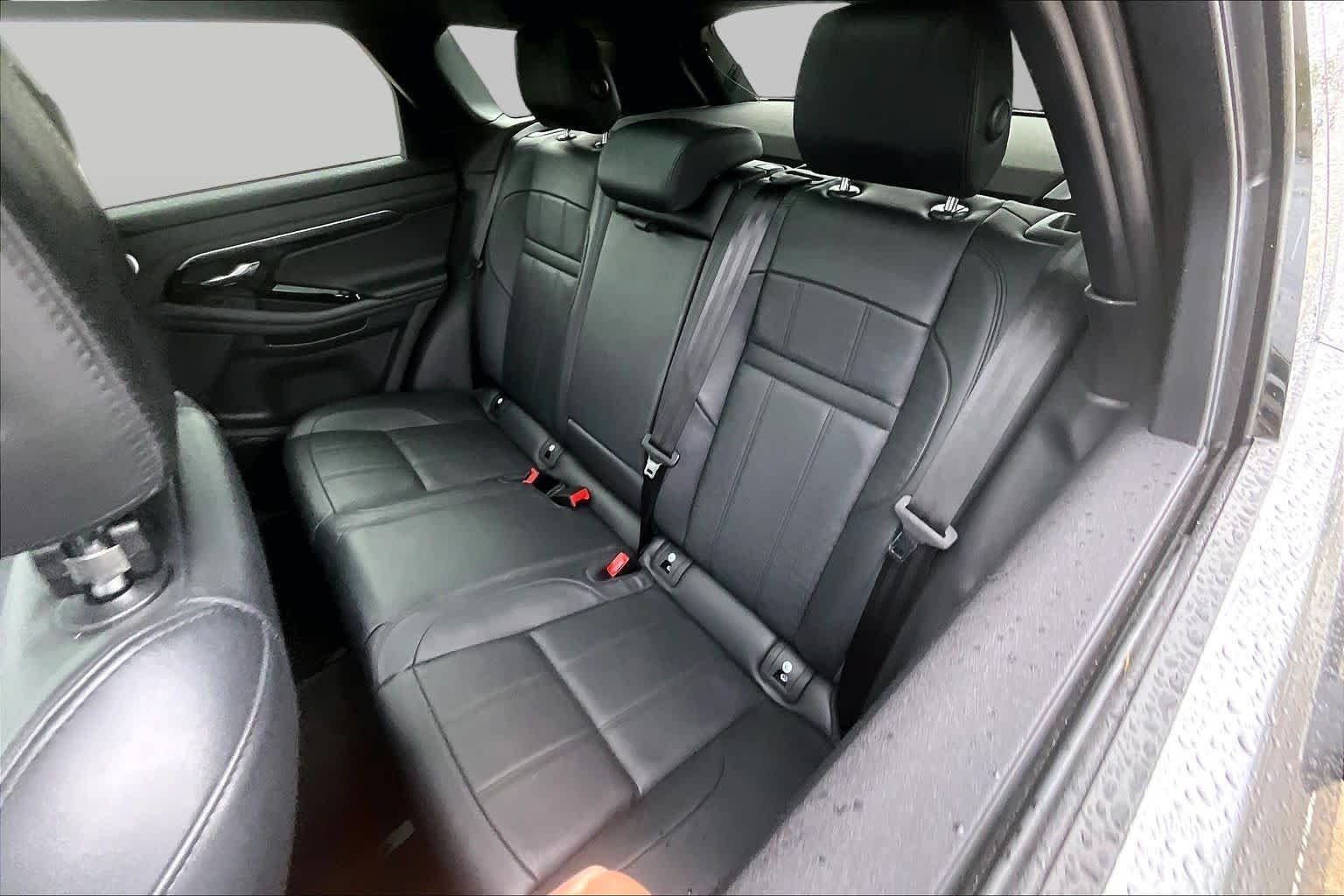 Used 2021 Eiger Grey Metallic Land Rover R-Dynamic HSE image 20